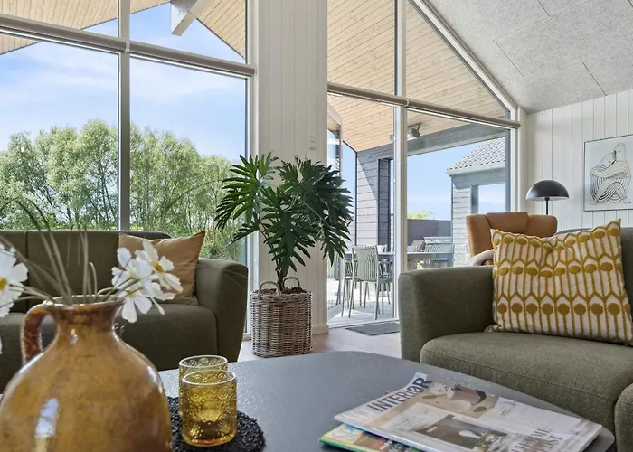 Nyaraló 5 Star In *